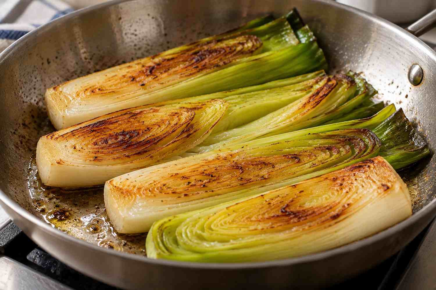 Porri in cucina: come cucinarli in padella, al forno e nelle lasagne